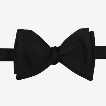Baltzar Black Self Tie Ribbed Silk Bow Tie Feature