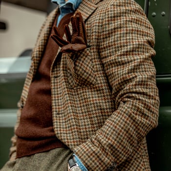 Studio 73 Green Houndstooth Wool Tweed Hunting Blazer Model