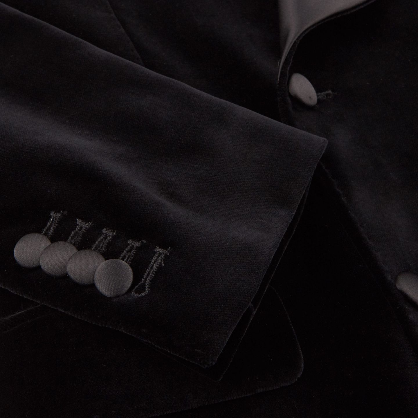 Morris Heritage Black Velvet Shawl Collar Dinner Jacket Baltzar