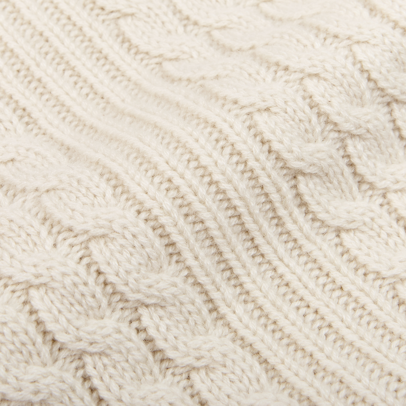 Johnstons Of Elgin - Beige Cable Knitted Cashmere Roll Neck 