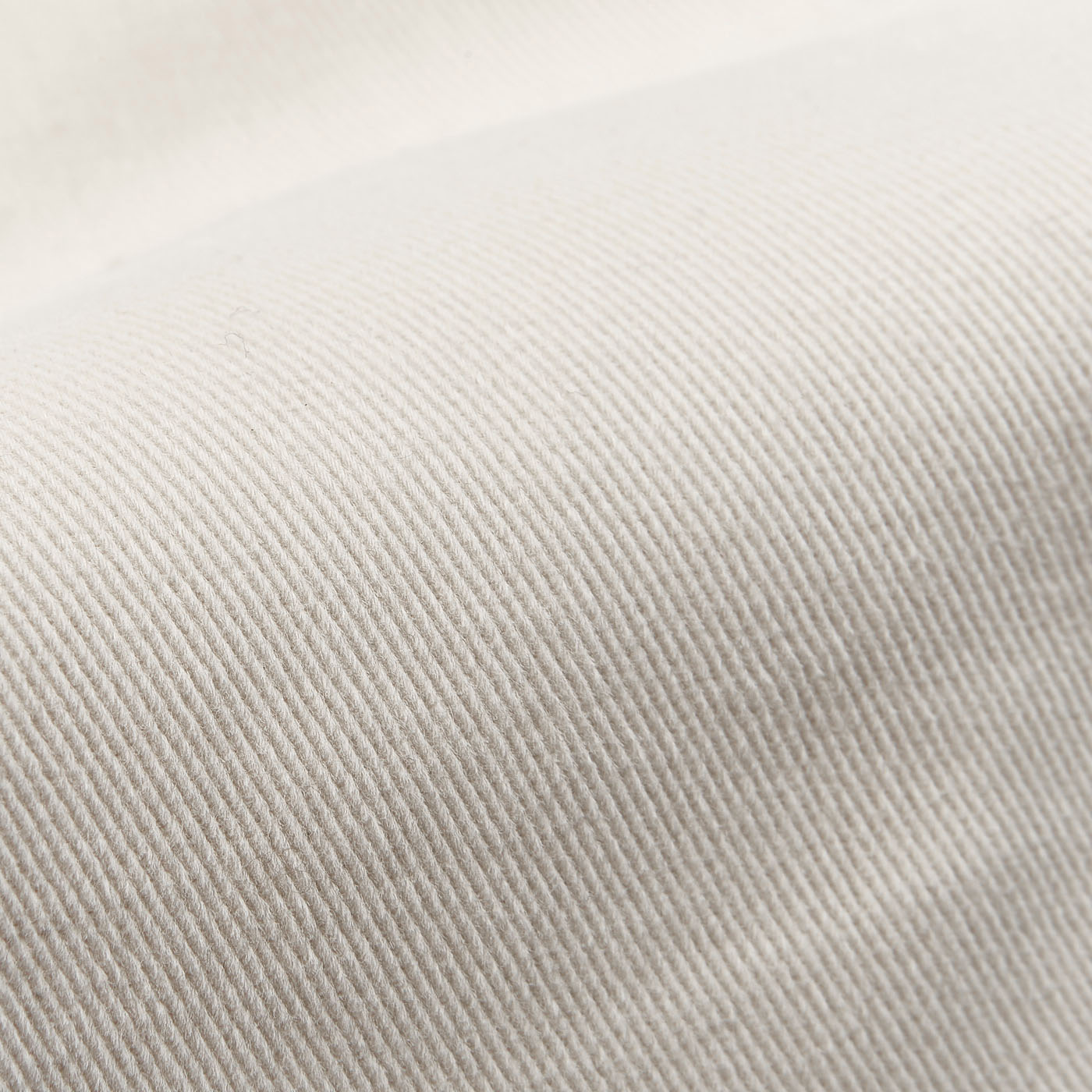 Berwich - Cream White Cotton Twill Flat 