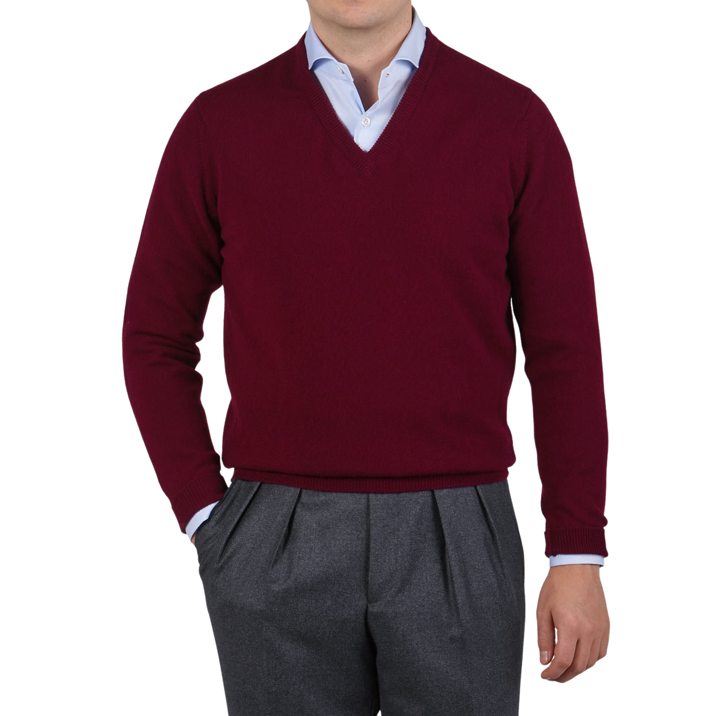 William Lockie - Bordeaux V-Neck Lambswool Sweater | Baltzar