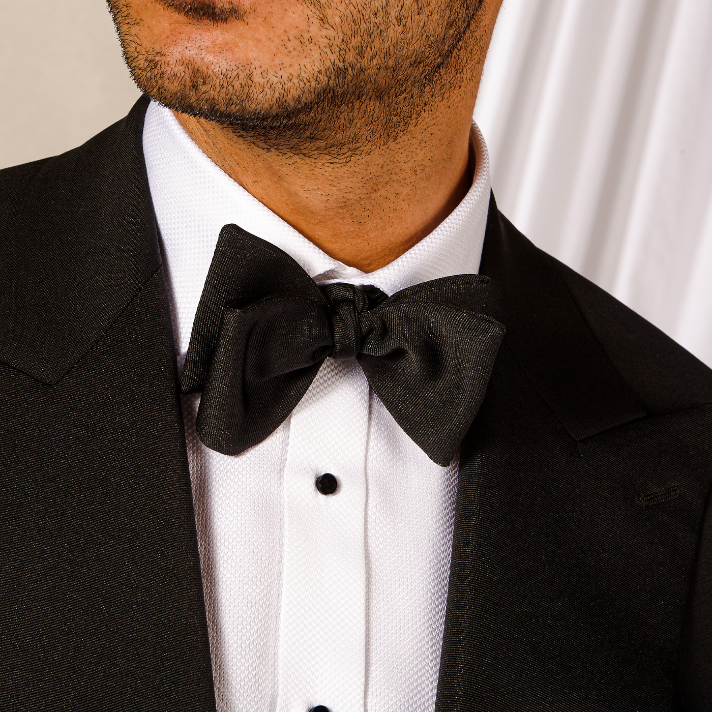 baltzar-sartorial-black-self-tie-ribbed-silk-bow-tie-baltzar